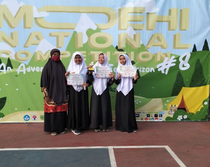 Santri MTs PPMI Raih Juara Lomba Cerdas Cermat Agama Islam Tingkat nasional
