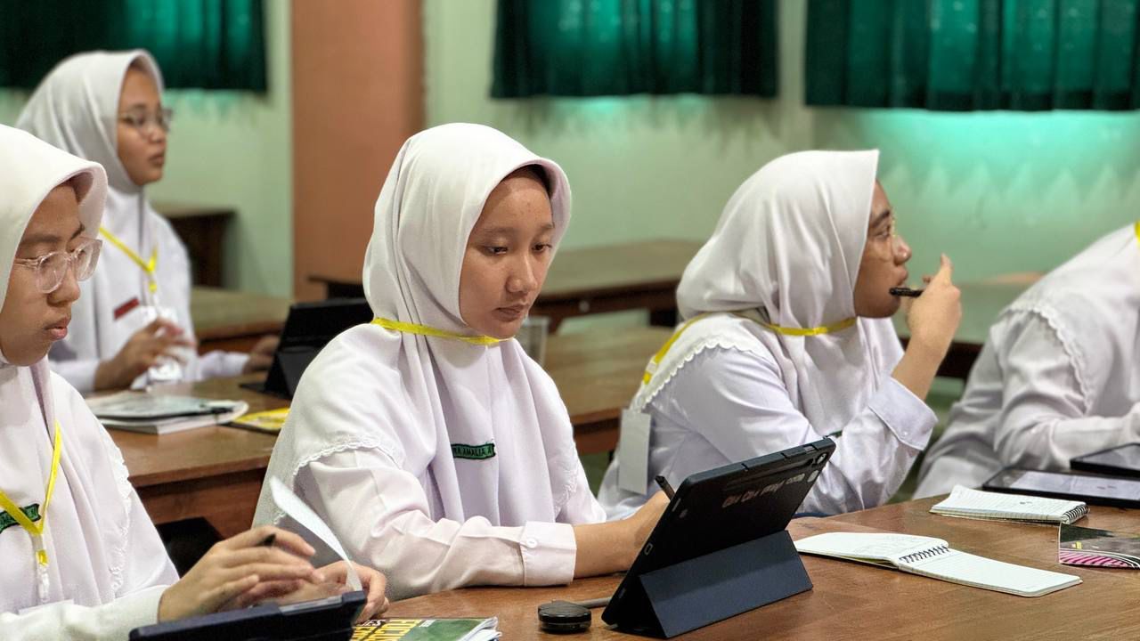 Science Study Camp, Cara Pesantren Assalaam Siapkan Santri MTs Siap OSN - KSM