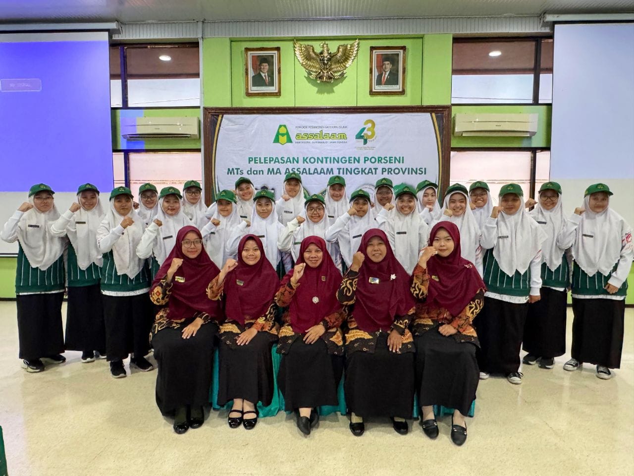 Pelepasan Kontingen Santri Assalaam dalam Porseni Jawa Tengah