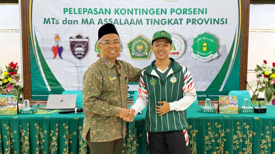 Pelepasan Kontingen Santri Assalaam dalam Porseni Jawa Tengah
