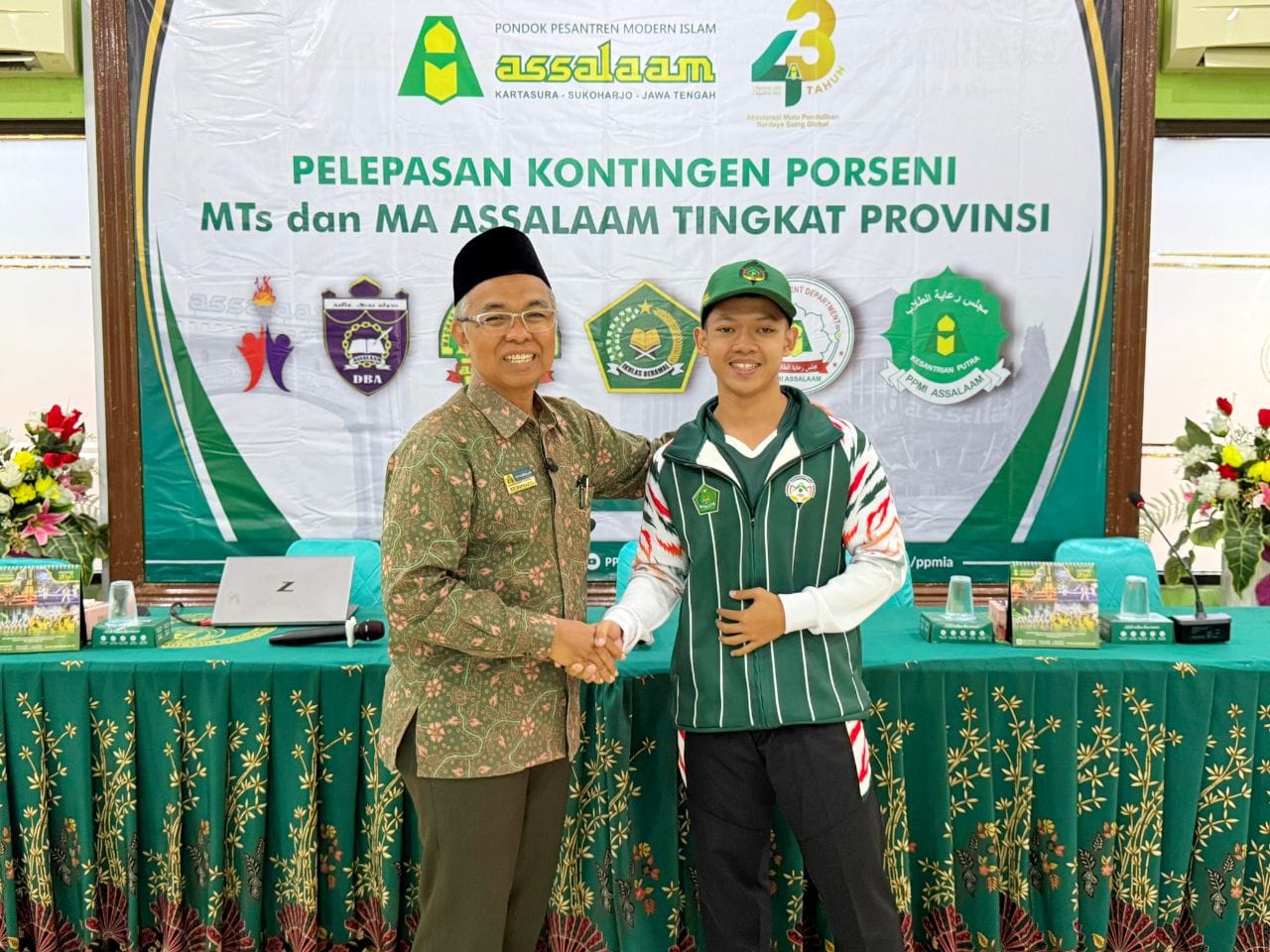 Pelepasan Kontingen Santri Assalaam dalam Porseni Jawa Tengah