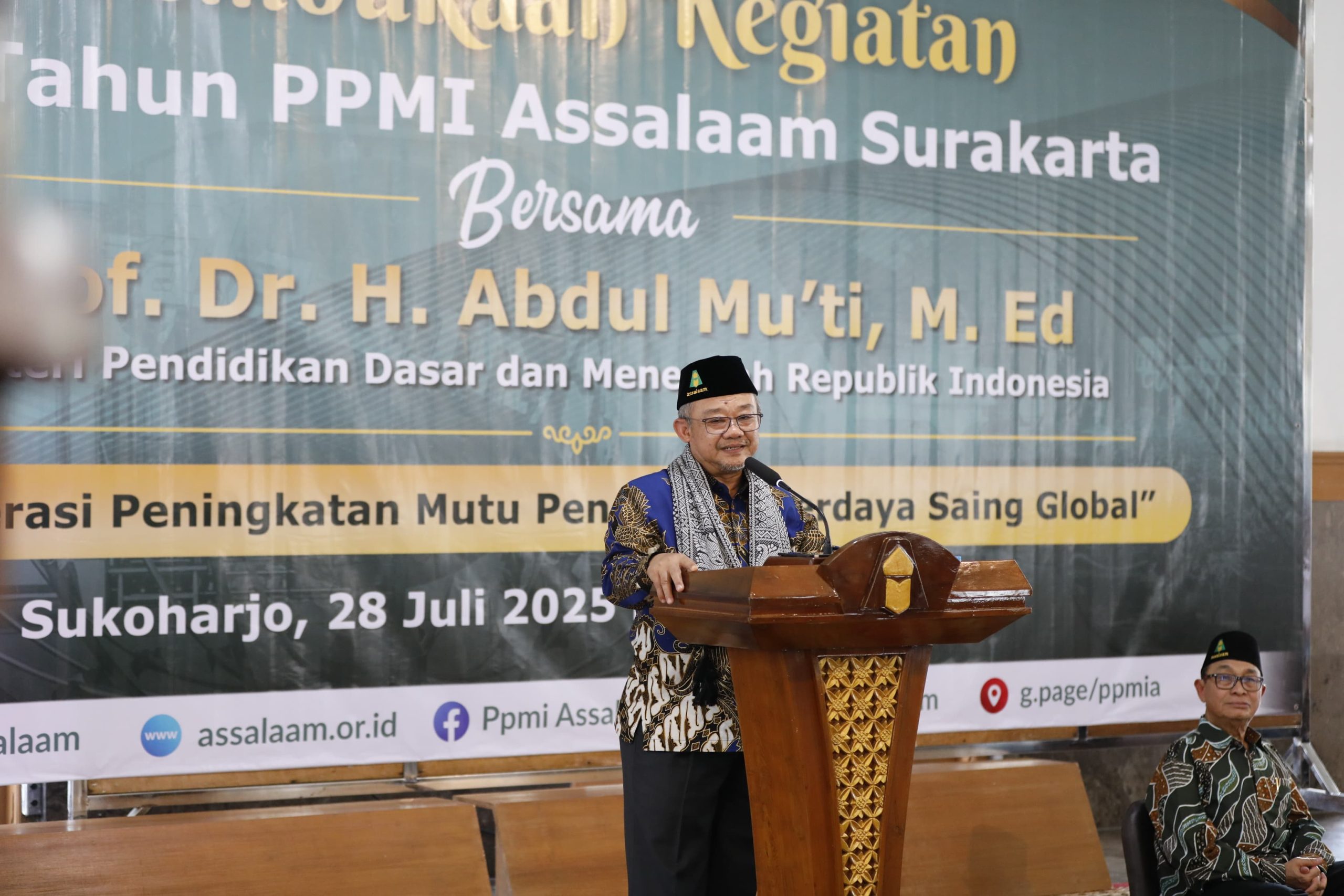 Menteri Pendidikan Dasar dan Menengah RI Membuka Rangkaian Kegiatan 43 Tahun PPMI Assalaam Surakarta