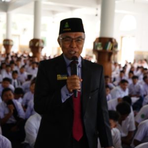 Ta’aruf Santri Baru di PPMI Assalaam: Menumbuhkan Keluarga Baru dalam Pendidikan Pesantren