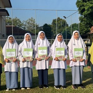 PPMI Assalaam Awali Tahun Pelajaran 2025/2026 dengan Apel Semangat Baru dan Penghargaan Santri Berprestasi
