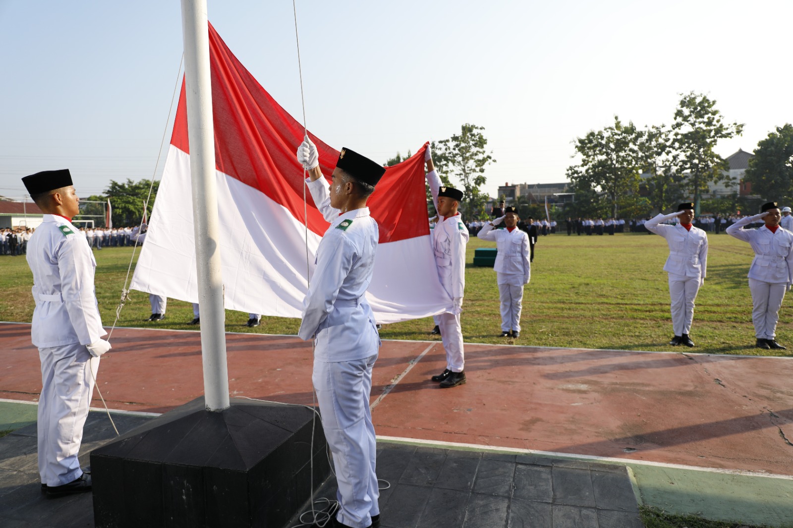 PPMI Assalaam Gelar Upacara Peringatan HUT ke-80 Republik Indonesia
