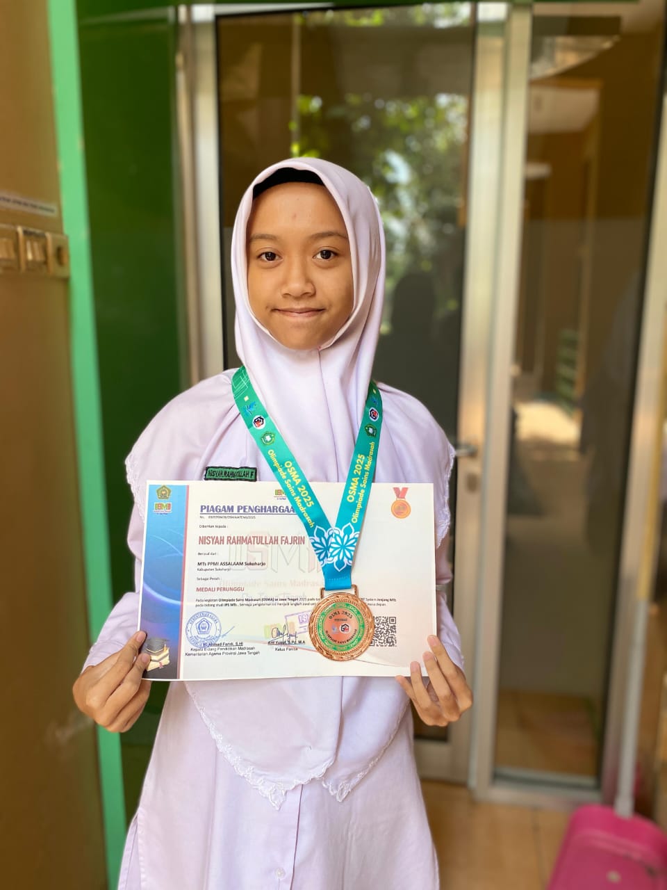 Prestasi Gemilang: Nisyah Rahmatullah Fajrin Raih Medali Perunggu di OSMA Jawa Tengah 2025