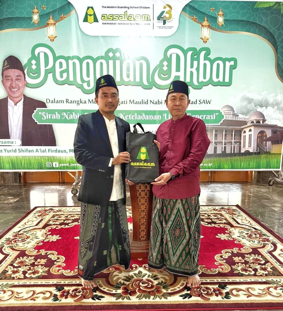 Peringati Maulid Nabi, Santri Assalaam Telaah Kembali Kisah Teladan Nabi Muhammad SAW