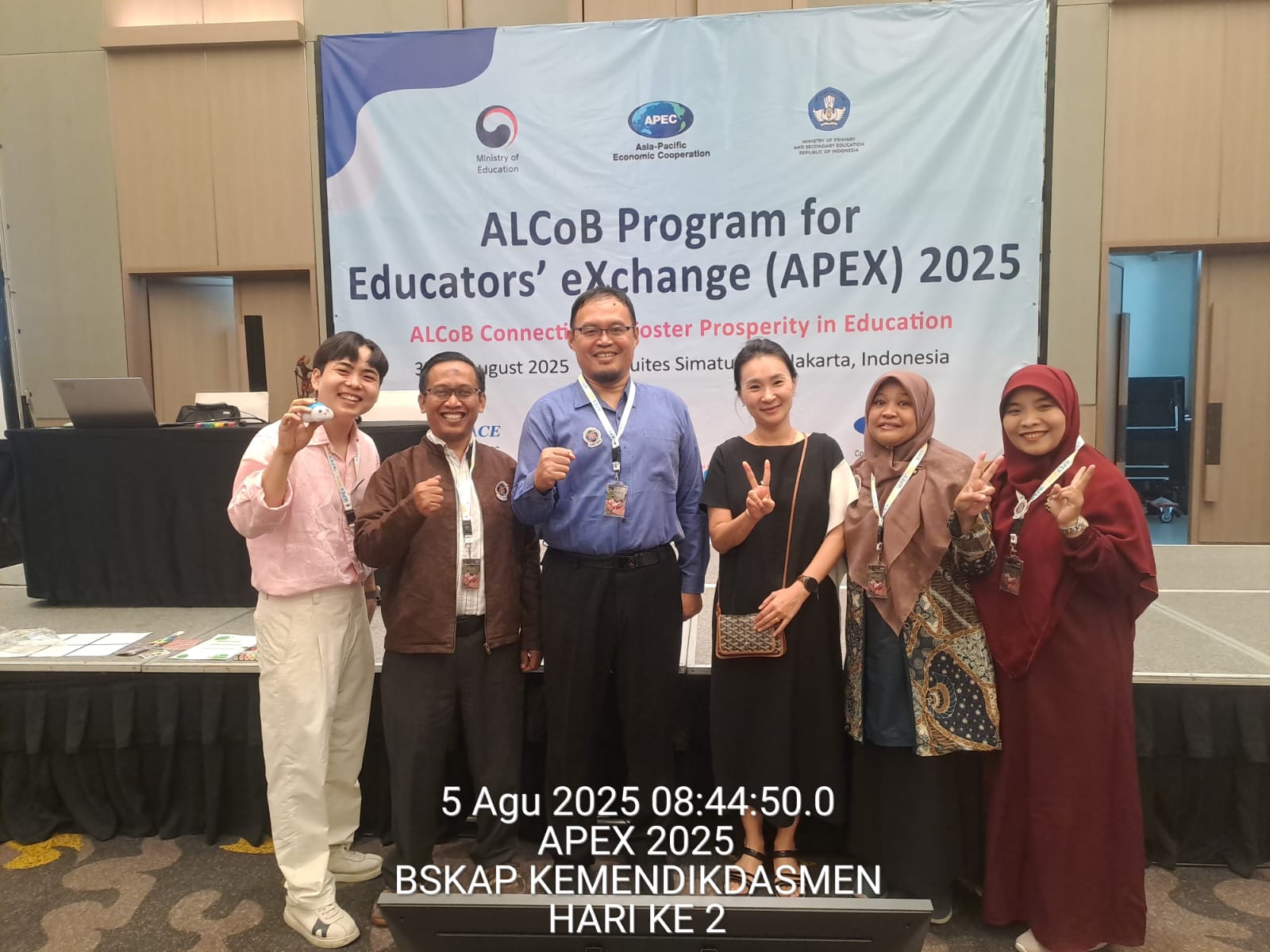 Guru PPMI Assalaam Ikuti Teacher Exchange dalam APEX 2025