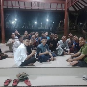 Pendampingan Belajar Malam, Santri PPMI Assalaam Tingkatkan Daya Saing dan Spiritualitas