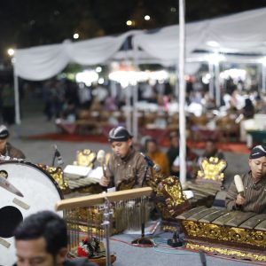 Jadi Media Dakwah, Wayang Kulit Meriahkan Milad ke-43 PPMI Assalaam di Gunungkidul