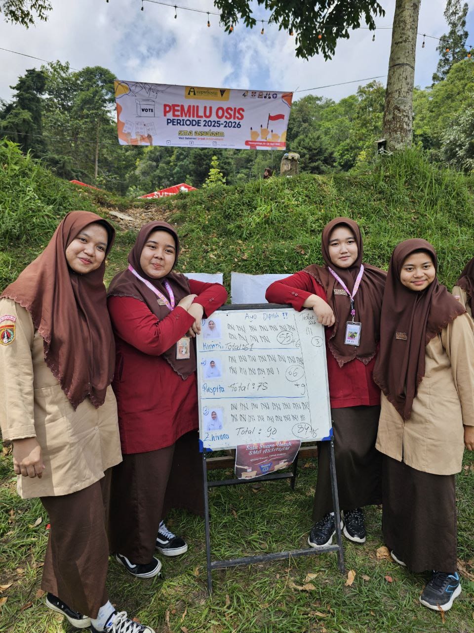 Mempererat Ukhuwah Santri SMA Assalaam Melalui Family Gathering 2025