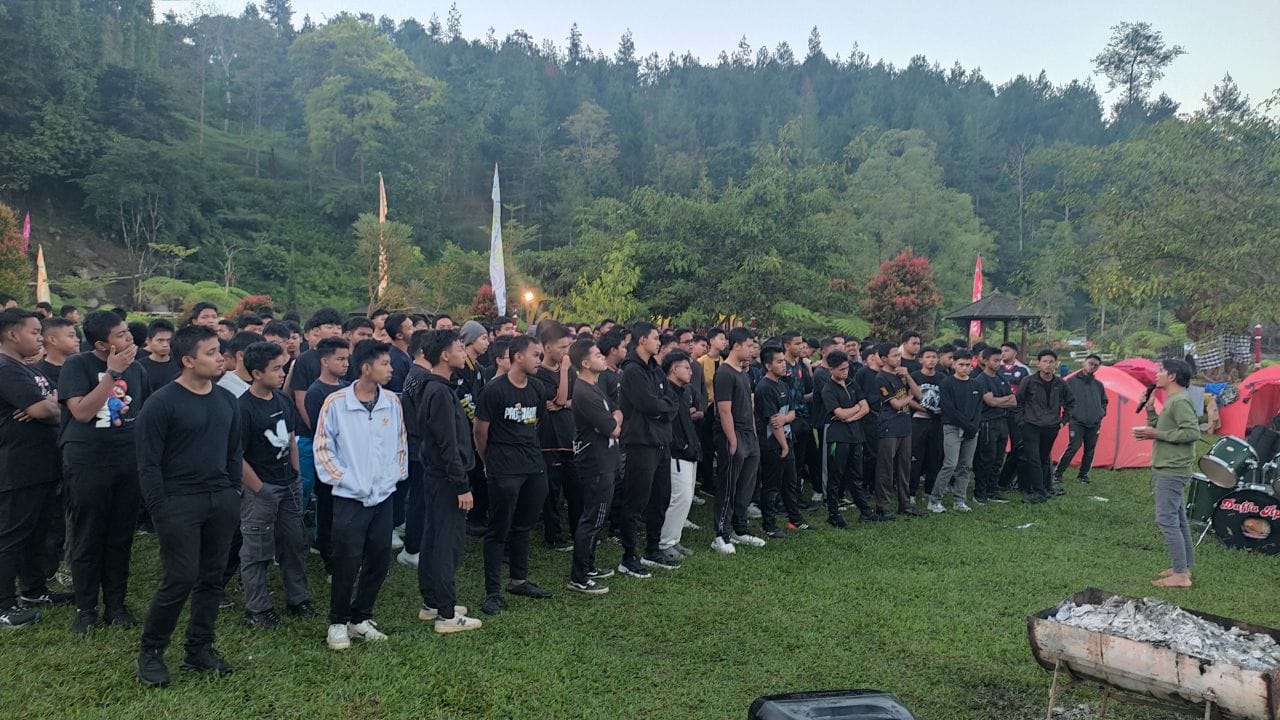 Mempererat Ukhuwah Santri SMA Assalaam Melalui Family Gathering 2025