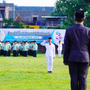 Peringati Hari Santri Nasional 2025, Assalaam Berikan Beasiswa Prestasi bagi 10 Santri Berprestasi MTs