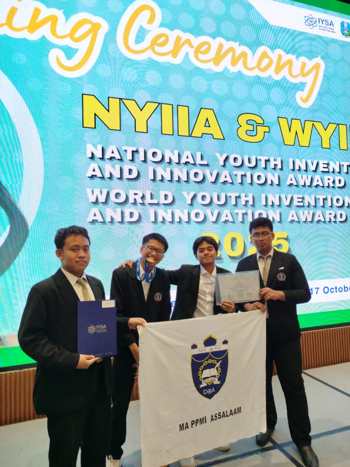 Tim Riset MA PPMI Assalaam Raih Prestasi Internasional di WYIIA 2025