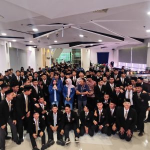 Siswa Kelas XII Assalaam Laksanakan Study Campus di Malang dan Surabaya