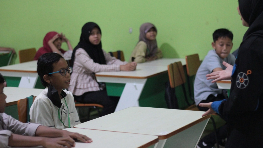 Pelatihan Robotik Warnai Assalaam Science Festival 2025