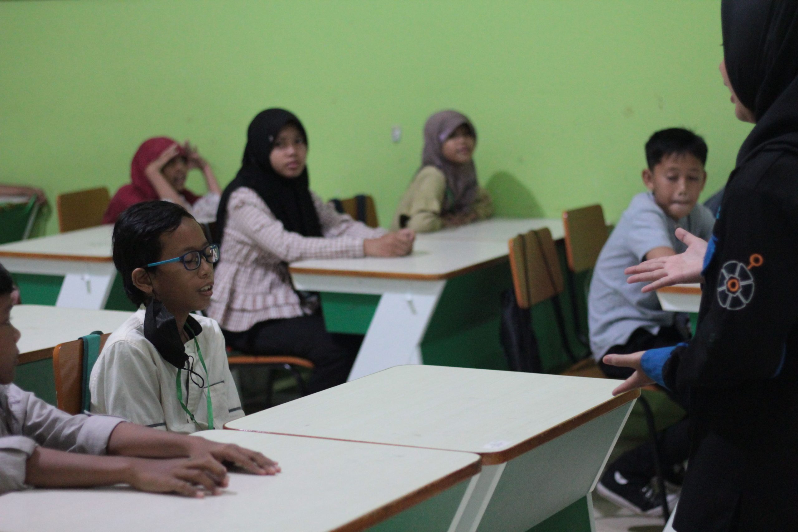 Pelatihan Robotik Warnai Assalaam Science Festival 2025