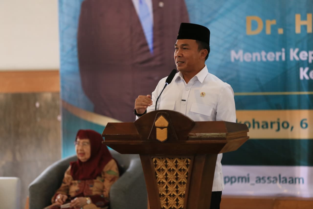 Menteri Kependudukan dan Pembangunan Keluarga Resmikan Sekolah Siaga Kependudukan di PPMI Assalaam