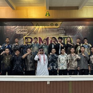 Belajar Malam Akbar Bersama OSIM MTs PPMI Assalaam Periode 2025/2026