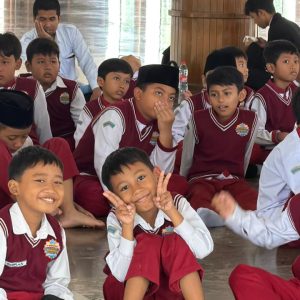 138 Siswa MIM PK Kartasura Khotmil Qur’an di Masjid Assalaam, Ikon Spiritualitas PPMI Assalaam