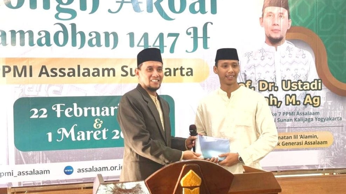 Tabligh Akbar Ramadhan 1447 H PPMI Assalaam: Prof. Ustadi Hamsah Ajak Santri Menjadi Muslim Rahmatan Lil ‘Alamin