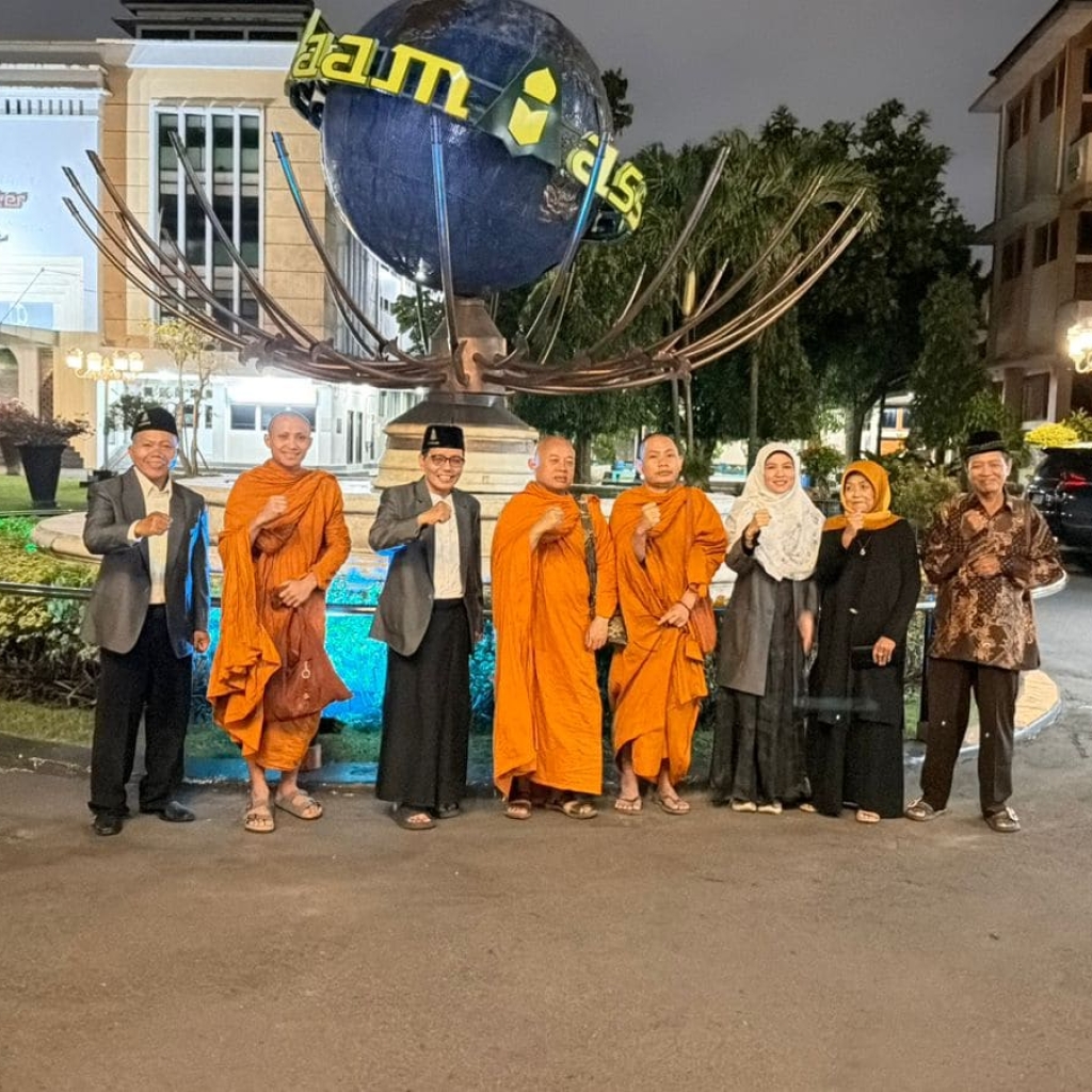 PPMI Assalaam Sambut Biksu STIAB Smaratungga, Perkuat Toleransi Antarumat Beragama