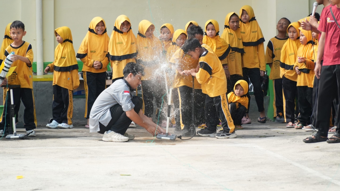 Assalaam Astronomy Eduplay Mendarat di SD Ta’mirul Islam