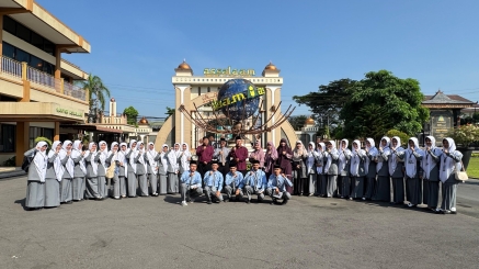 PPMI Assalaam Berbagi Praktik Pengelolaan Pondok kepada Daarul Huda Banjar