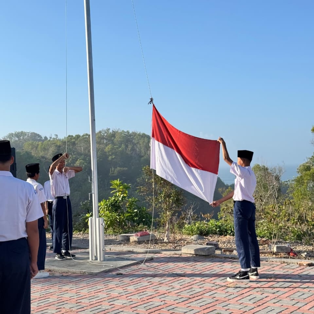SMP TQS Assalaam Tepus Resmi Buka Kegiatan Belajar Mengajar Tahun Ajaran 2026/2027