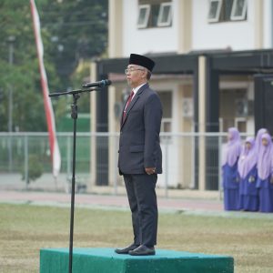 Upacara HUT ke-81 RI di PPMI Assalaam, Santri Diingatkan untuk Lanjutkan Perjuangan Bangsa