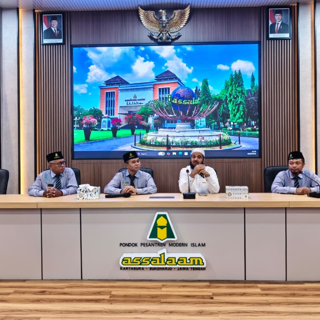 Pesantren Darusy Syahadah Kunjungi PPMI Assalaam, Dalami Pengelolaan Kepengasuhan Putra