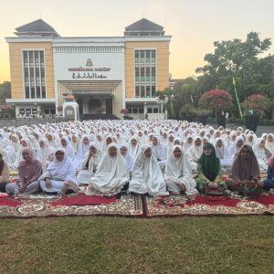 Pengajian Akbar Maulid Nabi, PPMI Assalaam Tanamkan Ketangguhan Santri melalui Teladan Rasulullah