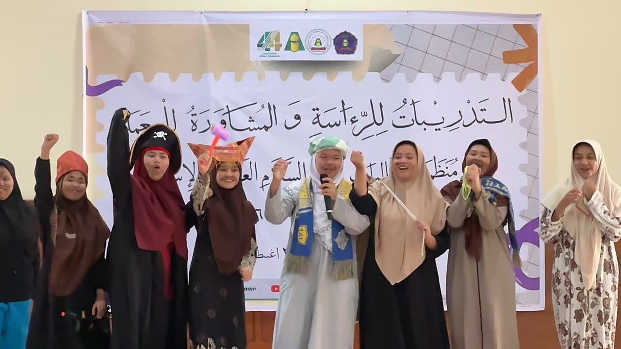 Semarak Maulid Nabi 1448 H, Santriwati PPMI Assalaam Ikuti Lomba Sirah, LCC, dan Nasyid