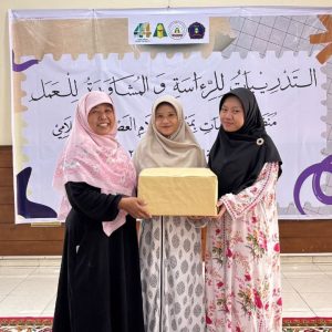 Semarak Maulid Nabi 1448 H, Santriwati PPMI Assalaam Ikuti Lomba Sirah, LCC, dan Nasyid