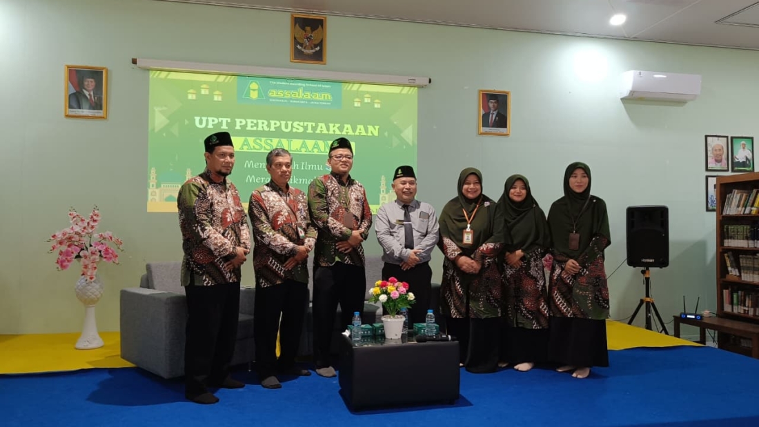 SMP Al-Hadi Study Banding ke Perpustakaan PPMI Assalaam, Perkuat Kolaborasi dan Literasi Pendidikan