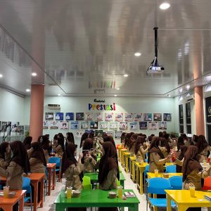 Upgrading Pengurus OP3MIA Putri, Bekali Kepemimpinan dan Keterampilan Pengasuhan Asrama