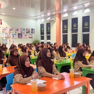 Upgrading Pengurus OP3MIA Putri, Bekali Kepemimpinan dan Keterampilan Pengasuhan Asrama