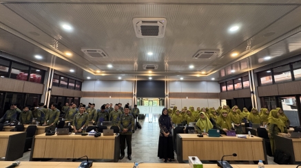Guru MTs PPMI Assalaam Dibekali Strategi Pemanfaatan Google AI untuk Pembelajaran