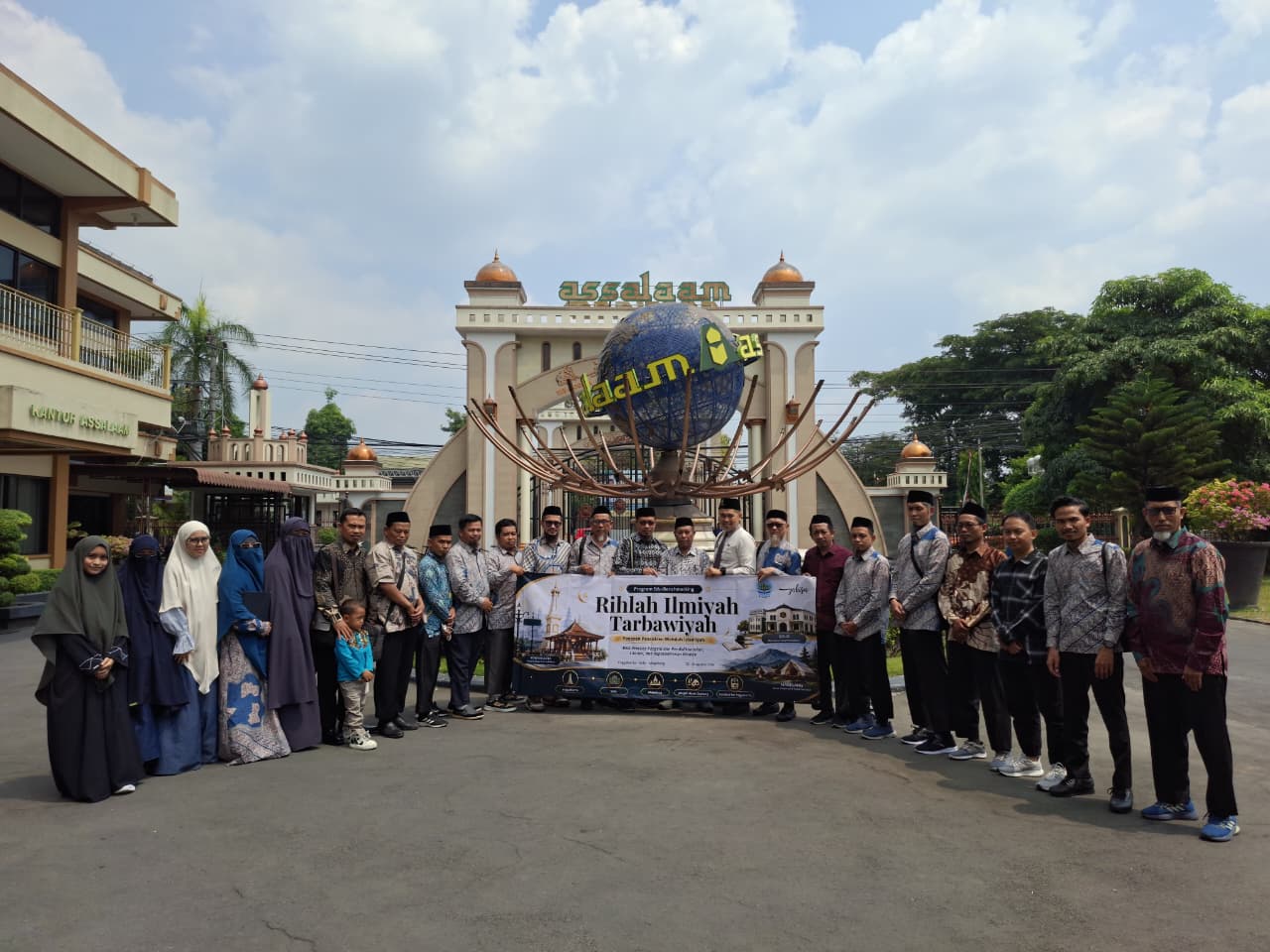 Yayasan Pesantren Wahdah Islamiyah Makassar Kunjungi PPMI Assalaam